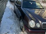 Mercedes-Benz E 230 1996 года за 2 150 000 тг. в Астана – фото 4