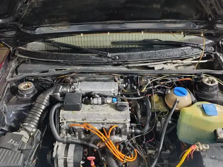 Volkswagen Passat 1995 года за 1 200 000 тг. в Тараз – фото 9