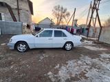 Mercedes-Benz E 300 1994 года за 1 600 000 тг. в Алматы – фото 3