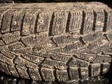 Зимняя резина на дисках. От бмв е36 за 100 000 тг. в Караганда – фото 4