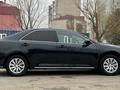 Toyota Camry 2014 года за 5 550 000 тг. в Актобе – фото 4