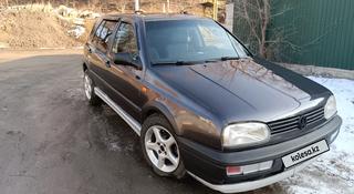 Volkswagen Golf 1994 года за 1 500 000 тг. в Алматы