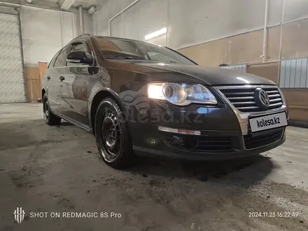 Volkswagen Passat 2006 года за 4 300 000 тг. в Караганда – фото 4