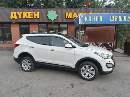 Hyundai Santa Fe 2013 года за 9 200 000 тг. в Алматы