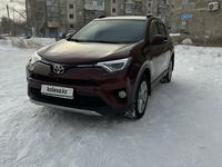 Toyota RAV4 2017 годаүшін13 300 000 тг. в Караганда