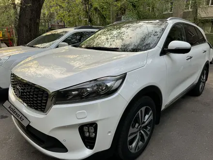 Kia Sorento 2018 года за 12 500 000 тг. в Алматы – фото 2