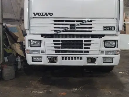 Volvo  FH12 1996 года за 11 000 000 тг. в Петропавловск – фото 3