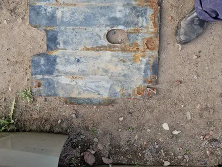 Б/у оригинальная металлическая защита двигателя. за 45 000 тг. в Актобе – фото 17