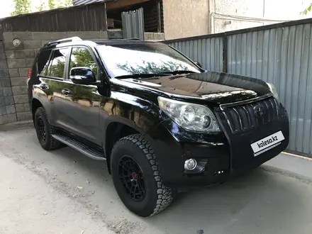 Toyota Land Cruiser Prado 2013 года за 12 700 000 тг. в Алматы – фото 10