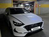 Hyundai Sonata 2022 года за 14 500 000 тг. в Алматы – фото 4