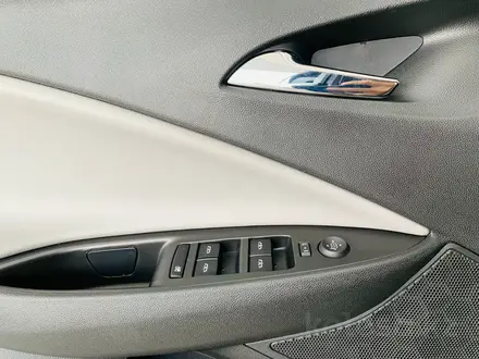 Chevrolet Onix 2023 года за 7 620 000 тг. в Алматы – фото 15