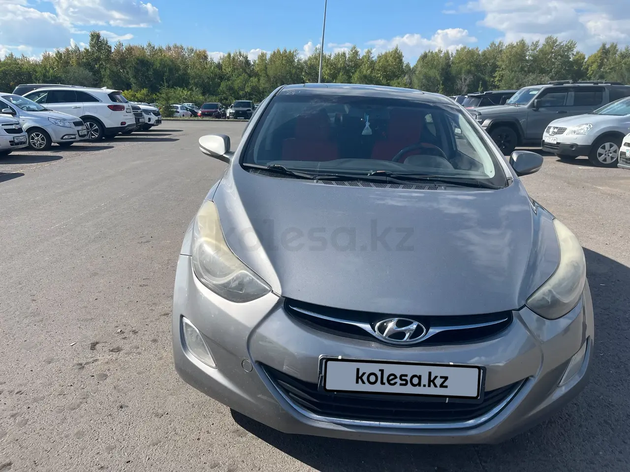 Hyundai Elantra, 2011