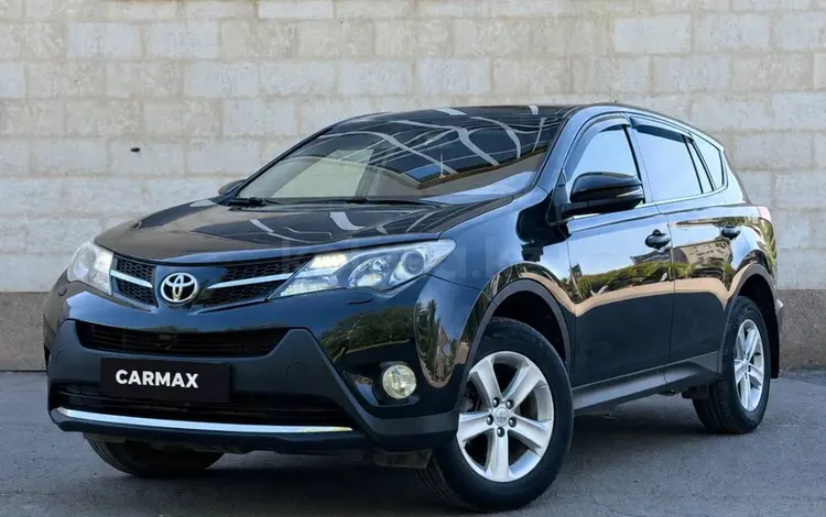 Toyota RAV4 2014 года за 9 990 000 тг. в Кокшетау