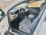 Volkswagen Passat 2009 годаүшін3 699 000 тг. в Уральск – фото 2