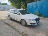 Volkswagen Passat 2009 годаүшін3 699 000 тг. в Уральск – фото 4