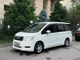 Honda Stepwgn, 2011