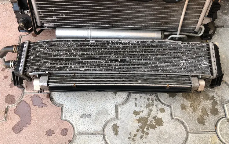 Радиатор охлождения компрессора мерседес w211 w219 5.5 Амгfor100 000 тг. в Алматы