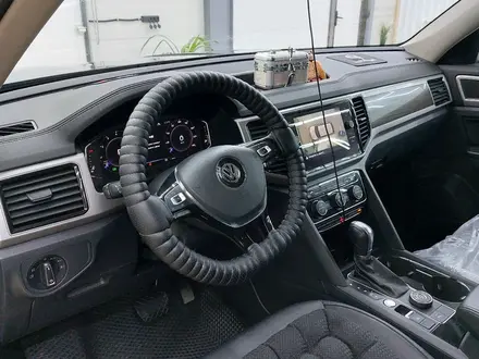 Volkswagen Teramont 2019 года за 24 500 000 тг. в Уральск – фото 16