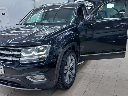 Volkswagen Teramont 2019 года за 24 500 000 тг. в Уральск – фото 2