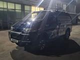Mitsubishi Delica 1996 годаfor3 300 000 тг. в Алматы