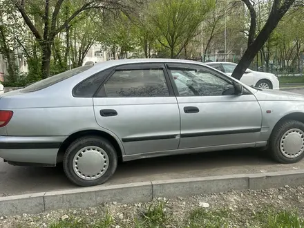 Toyota Carina E 1995 годаүшін1 350 000 тг. в Алматы – фото 4