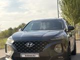 Hyundai Santa Fe 2020 года за 11 500 000 тг. в Алматы – фото 2