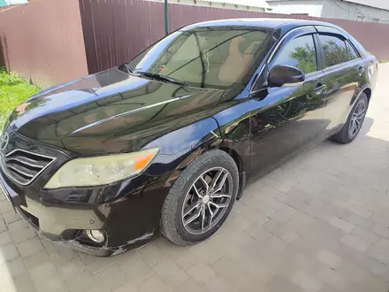 Toyota Camry 2009 года за 5 700 000 тг. в Уральск – фото 3