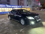 Toyota Camry 2013 года за 8 700 000 тг. в Актобе – фото 3