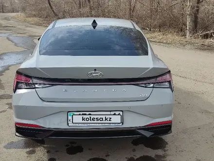 Hyundai Elantra 2021 года за 10 150 000 тг. в Усть-Каменогорск – фото 11