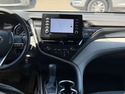 Toyota Camry 2022 года за 12 400 000 тг. в Актау – фото 13