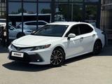 Toyota Camry 2022 года за 12 400 000 тг. в Актау