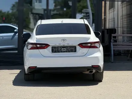 Toyota Camry 2022 года за 12 400 000 тг. в Актау – фото 8
