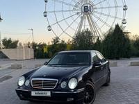 Mercedes-Benz E 320 2001 годаfor4 600 000 тг. в Шымкент