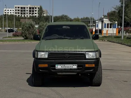 Toyota Hilux Surf 1995 года за 2 750 000 тг. в Алматы – фото 2