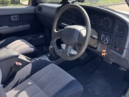 Toyota Hilux Surf 1995 года за 2 750 000 тг. в Алматы – фото 8