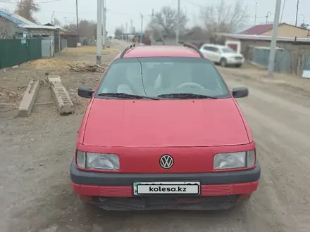 Volkswagen Passat 1992 года за 1 500 000 тг. в Сатпаев – фото 2