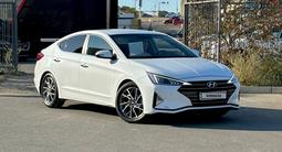 Hyundai Elantra 2019 года за 8 890 000 тг. в Актау – фото 3