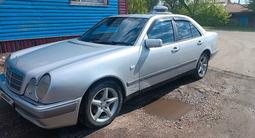 Mercedes-Benz E 230 1995 года за 1 700 000 тг. в Петропавловск – фото 3