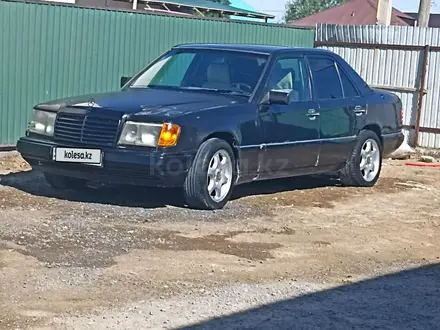 Mercedes-Benz E 260 1993 года за 950 000 тг. в Кызылорда – фото 12