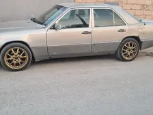 Mercedes-Benz E-Class, 1992
