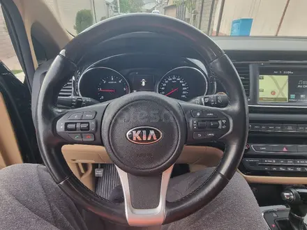 Kia Carnival 2015 года за 12 300 000 тг. в Шымкент – фото 43