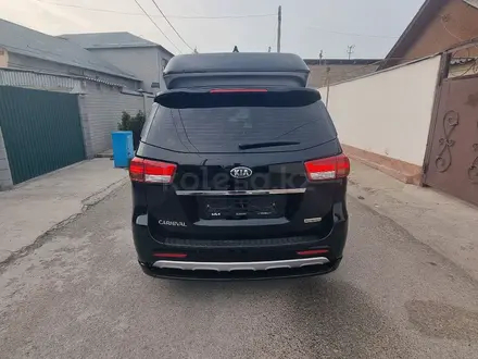 Kia Carnival 2015 года за 12 300 000 тг. в Шымкент – фото 5