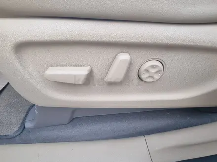 Kia Carnival 2015 года за 12 300 000 тг. в Шымкент – фото 63