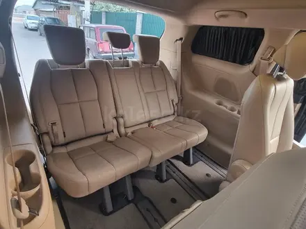 Kia Carnival 2015 года за 12 300 000 тг. в Шымкент – фото 70