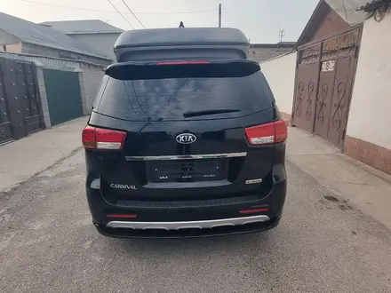 Kia Carnival 2015 года за 12 300 000 тг. в Шымкент – фото 96