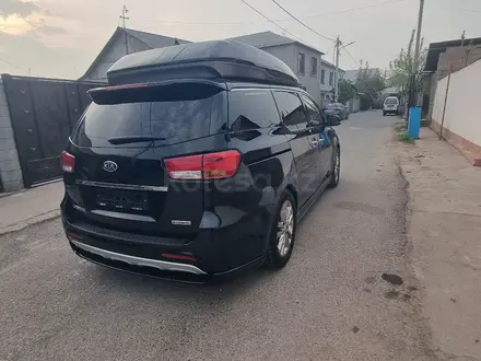 Kia Carnival 2015 года за 12 300 000 тг. в Шымкент – фото 97