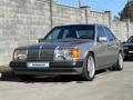 Mercedes-Benz E 200 1990 годаүшін3 800 000 тг. в Алматы – фото 4