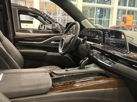 Cadillac Escalade 2022 года за 110 000 000 тг. в Атырау – фото 11