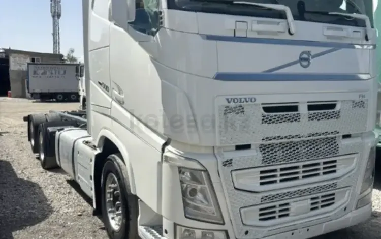 Volvo  FH 2015 года за 25 000 000 тг. в Шымкент