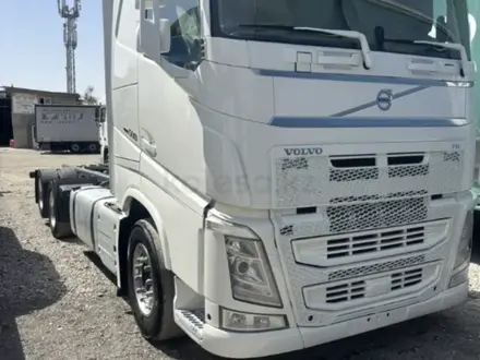 Volvo  FH 2015 года за 25 000 000 тг. в Шымкент – фото 3